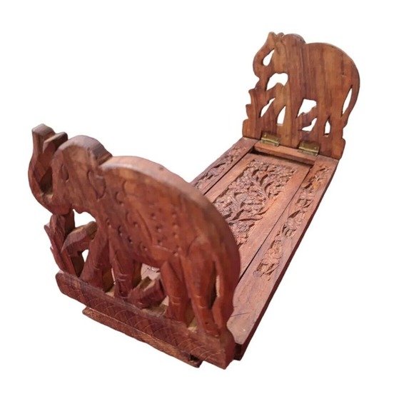Vtg Carved Teak Expandable Elephant Shelf Book Tabletop Wood Boho India - Picture 1 of 8